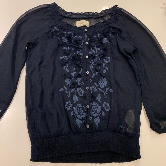 Blouse - Picture 1 of 3